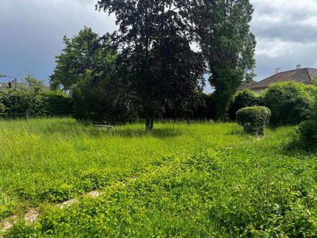 Terrain viabilisé de 887 m² à Colmar