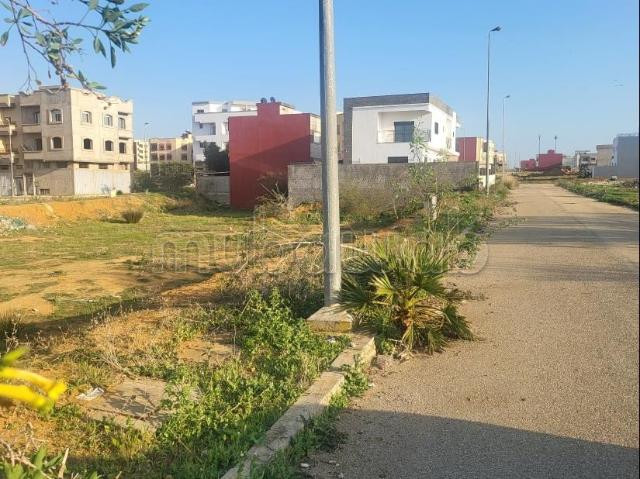 Terrain villa titré 3 façades 288m2