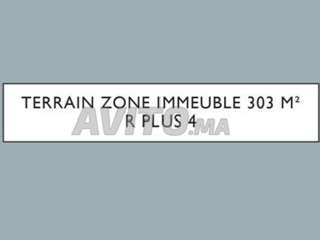 Terrain Zone Immeuble à vendre 303 m²