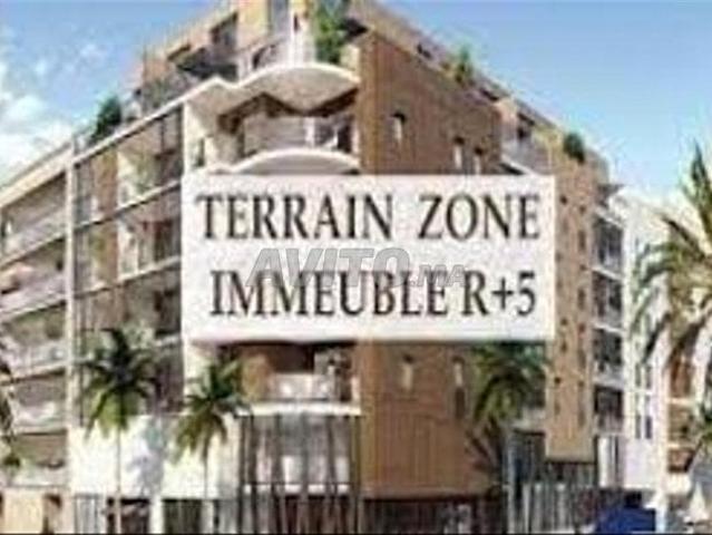 Terrain zone immeuble R5 à vendre