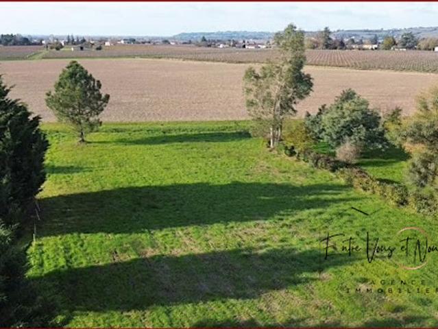 Terrain 1475 m2