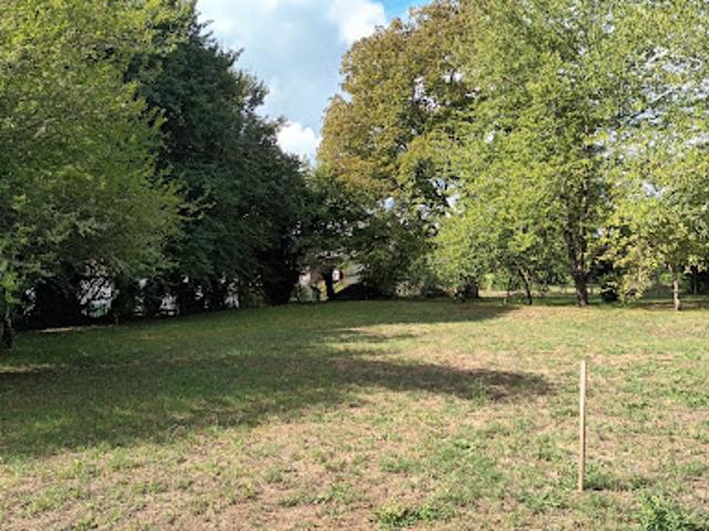 Terrain 1497 m2