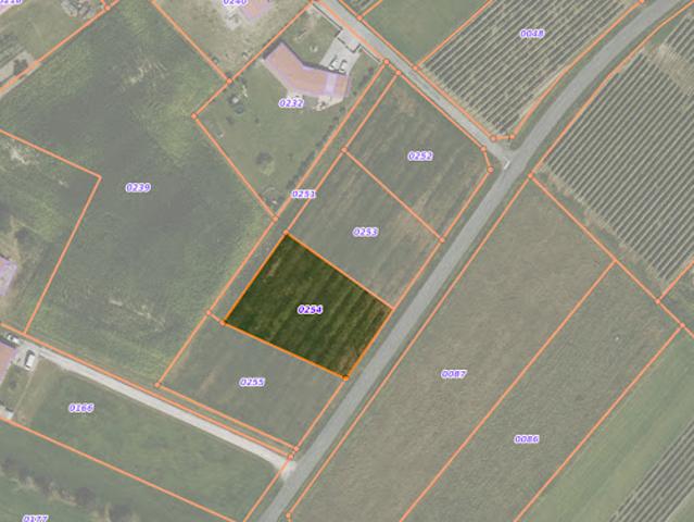 Terrain 1554 m2
