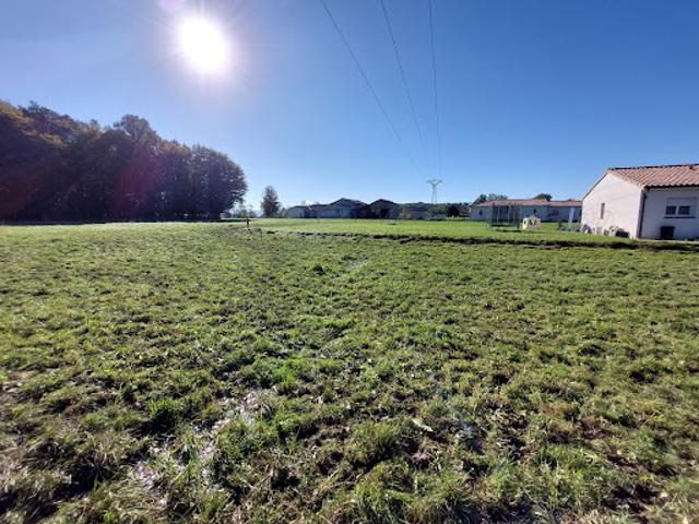 Terrain 1604 m2