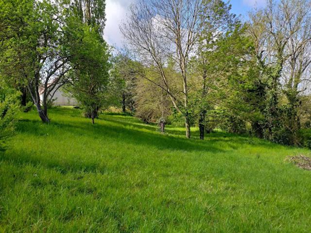 Terrain 1622 m2