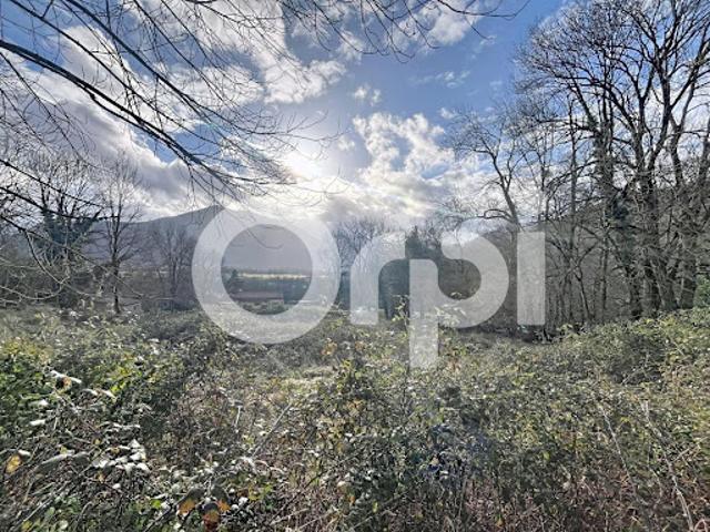 Terrain 1664 m2