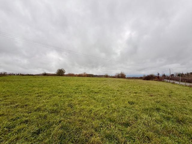 Terrain 1725 m2 colombier