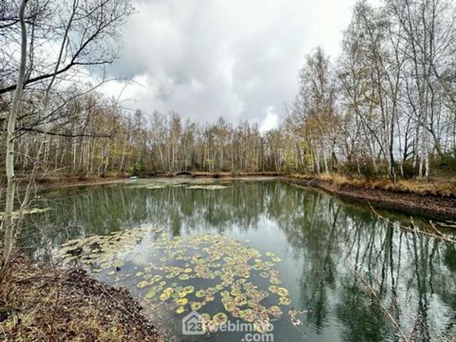 Terrain 10450 m2 etouvelles