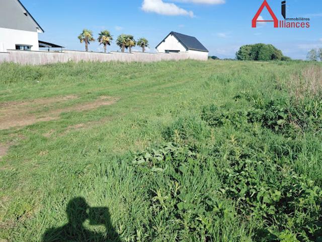 Terrain 1093 m2
