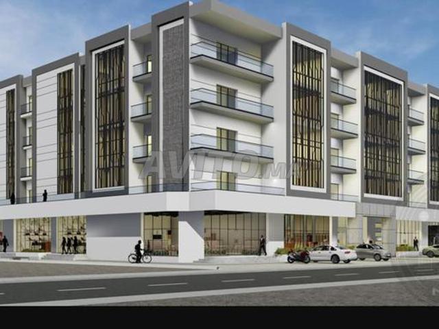Terrain 1094 m² / 2 façades R+4