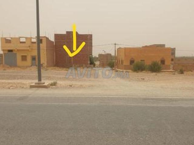 Terrain 115m rue principale Madghara