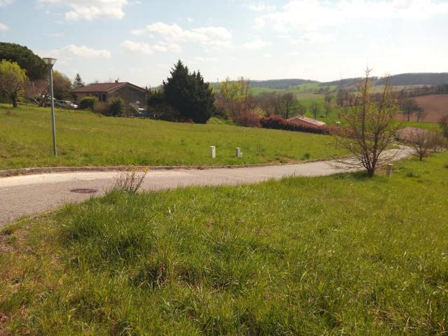 Terrain 1200m² Puycasquier 32120 parcelles