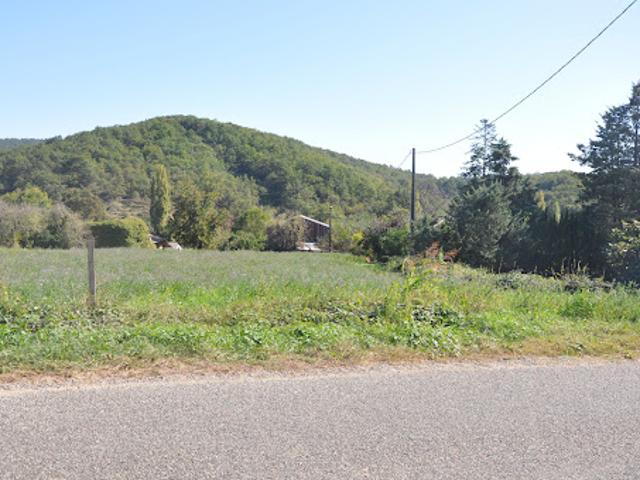 Terrain 1220 m2