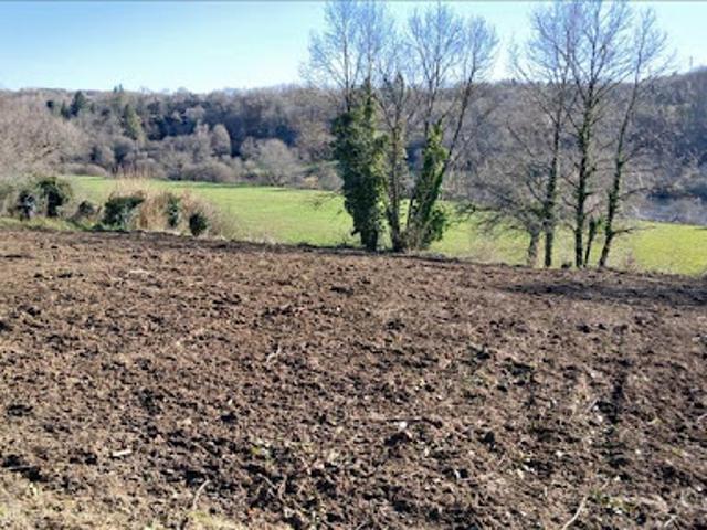 Terrain 1386 m2