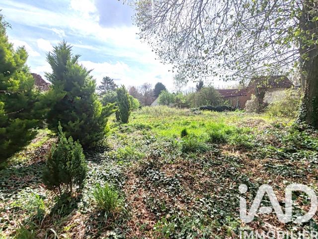Terrain 1 009 m²