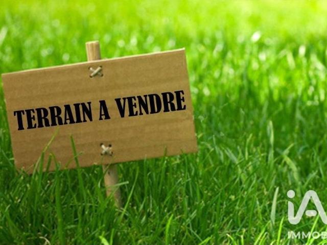 Terrain 1 000 m²