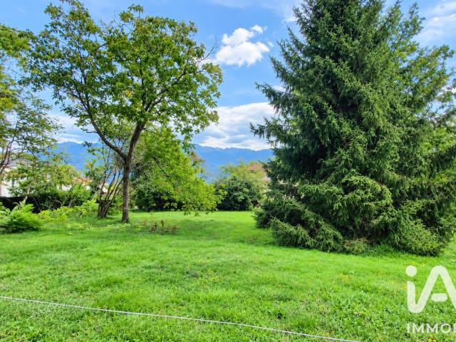 Terrain 1 000 m²