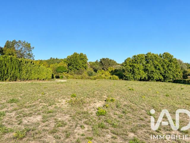 Terrain 1 000 m²