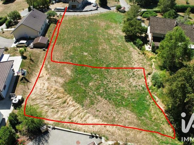 Terrain 1 001 m²