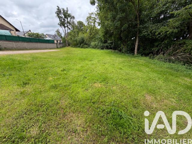 Terrain 610 m²