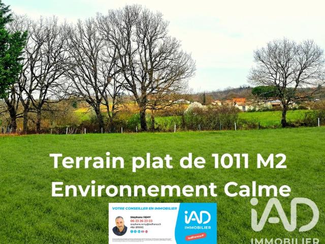 Terrain 1 011 m²