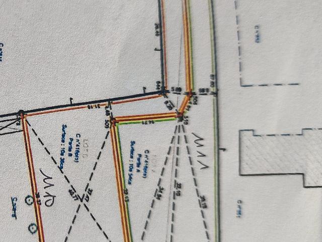 Terrain 1 036 m²