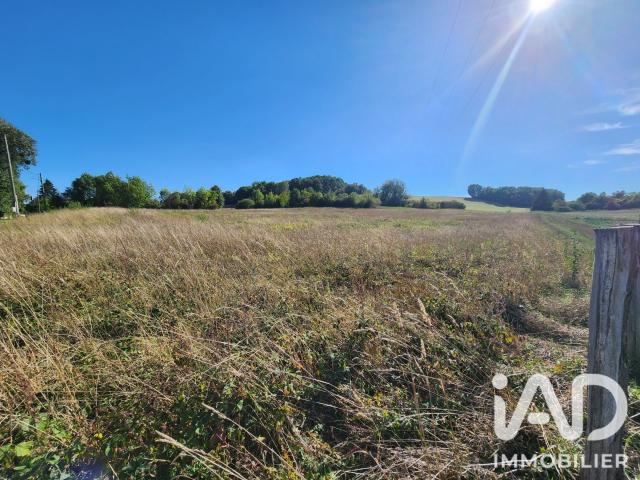 Terrain 1 032 m²