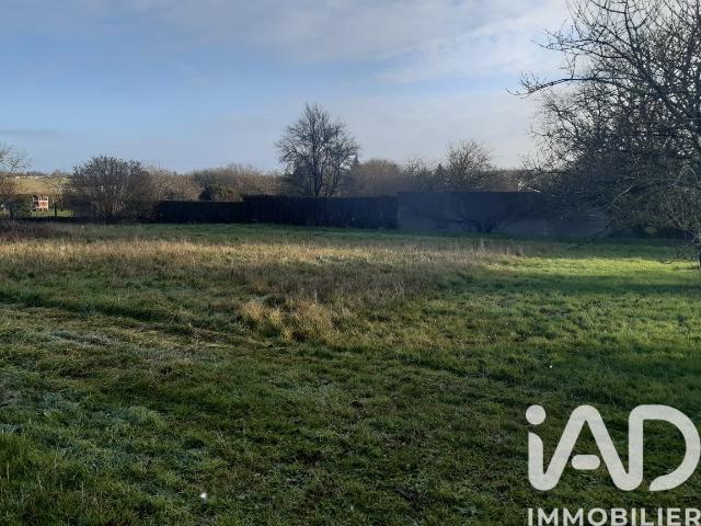 Terrain 1 054 m²