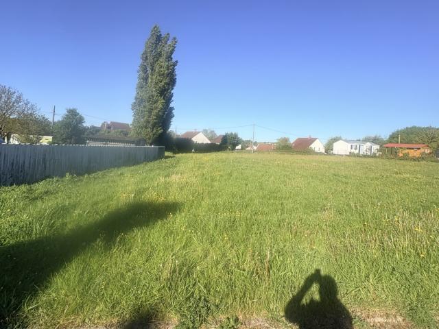 Terrain 1 060 m²