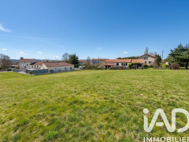 Terrain 1 060 m²
