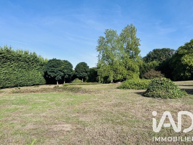 Terrain 1 074 m²