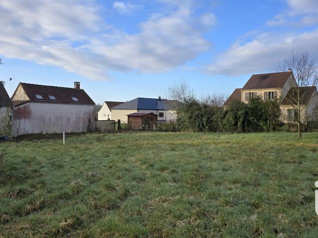 Terrain 1 089 m²