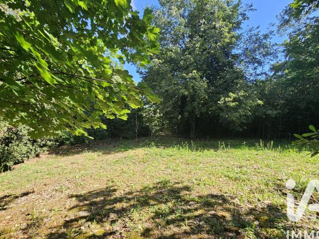Terrain 1 098 m²