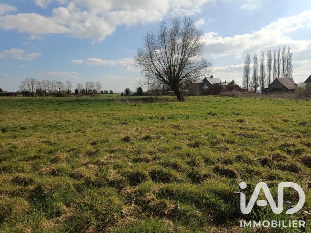 Terrain 1 100 m²