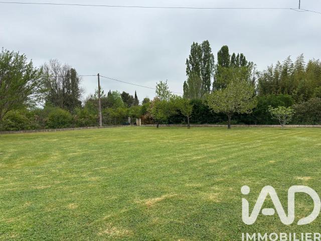 Terrain 1 100 m²