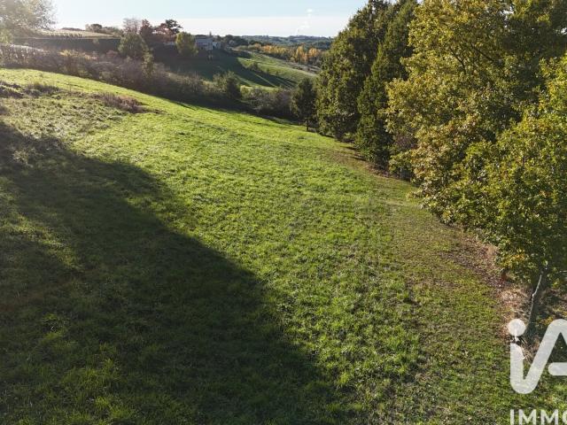 Terrain 1 143 m²