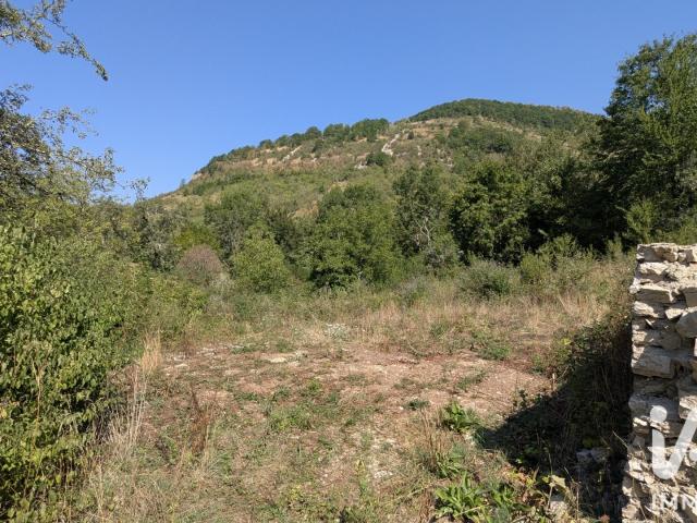 Terrain 1 272 m²