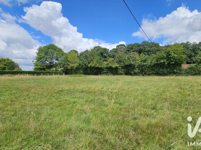 Terrain 1 321 m²