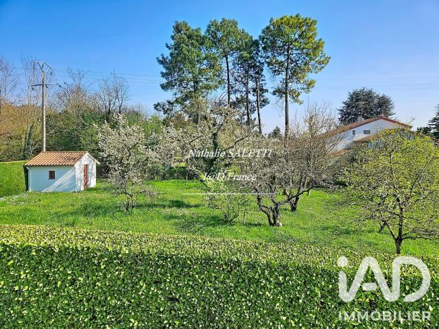 Terrain 1 393 m²