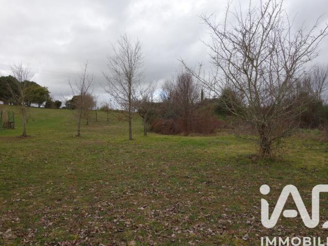 Terrain 1 501 m²