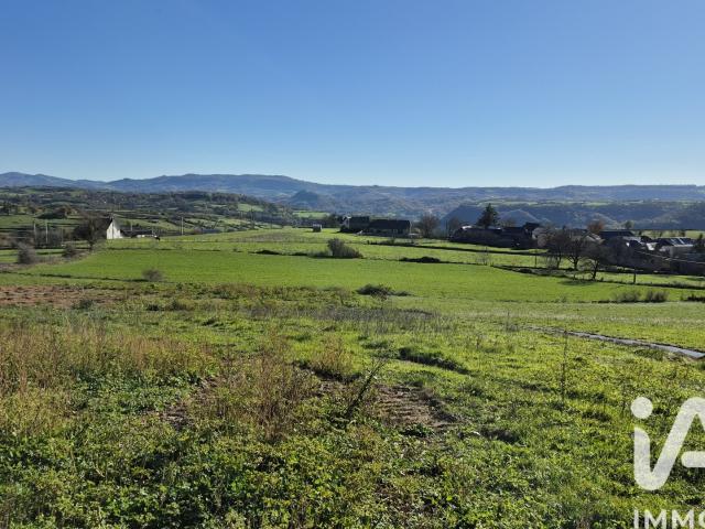 Terrain 1 518 m²