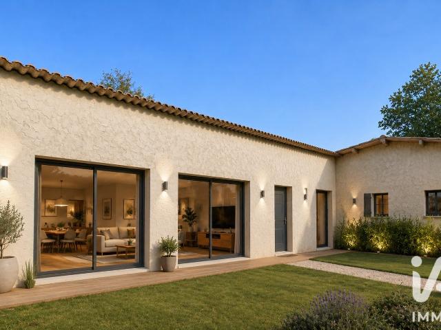 Terrain 1 600 m²