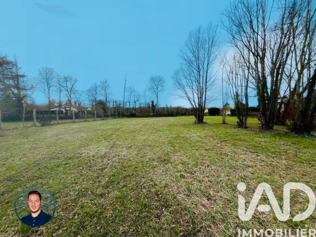 Terrain 1 613 m²