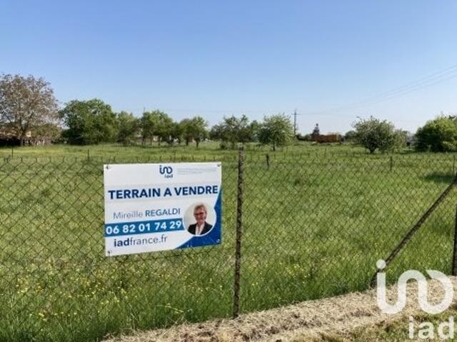 Terrain 1 629 m²