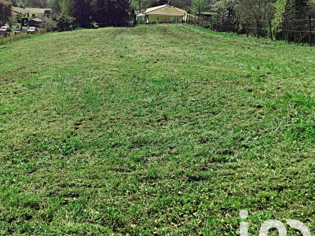 Terrain 1 630 m²