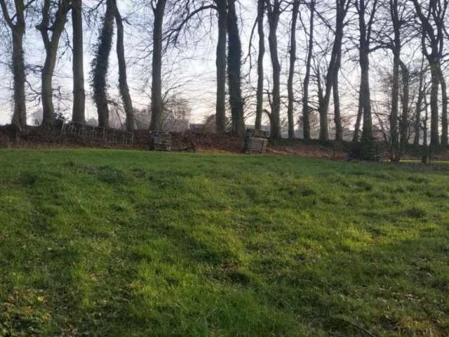 Terrain 1 640 m²