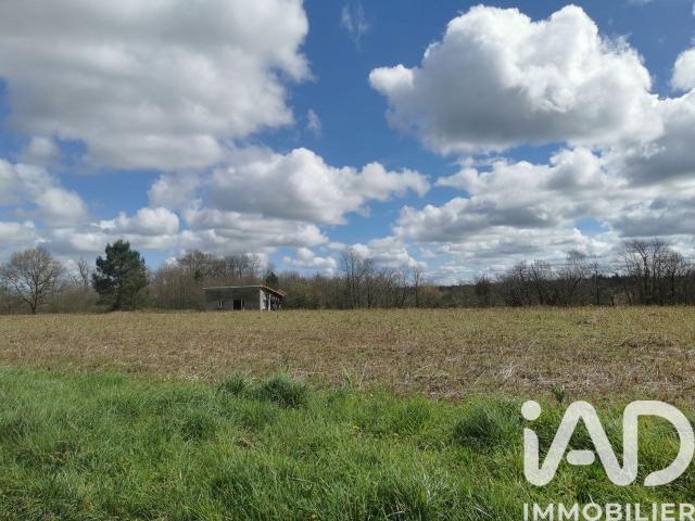 Terrain 1 727 m²