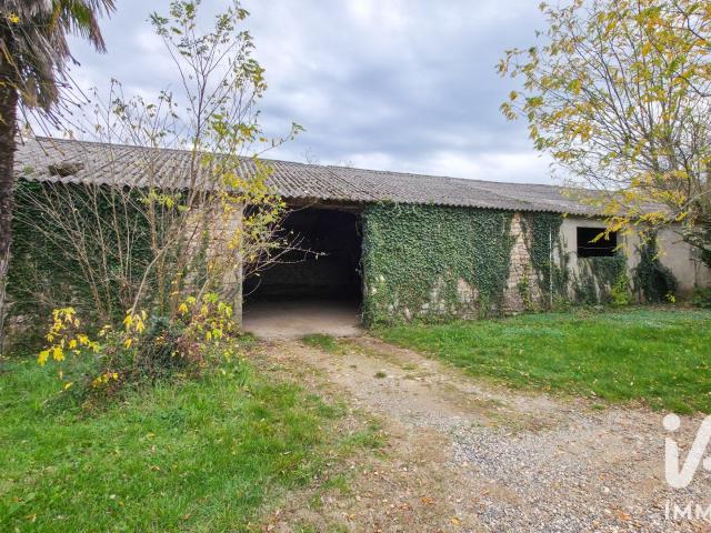 Terrain 1 779 m²
