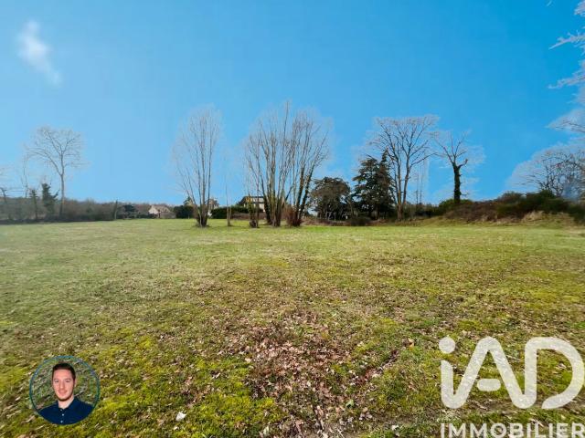 Terrain 1 800 m²