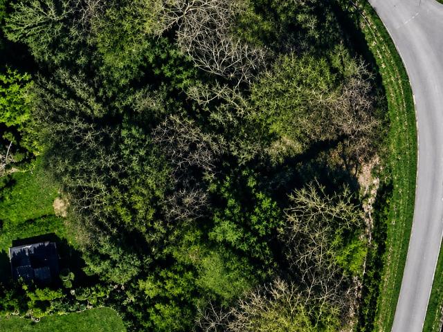Terrain 1 925 m²